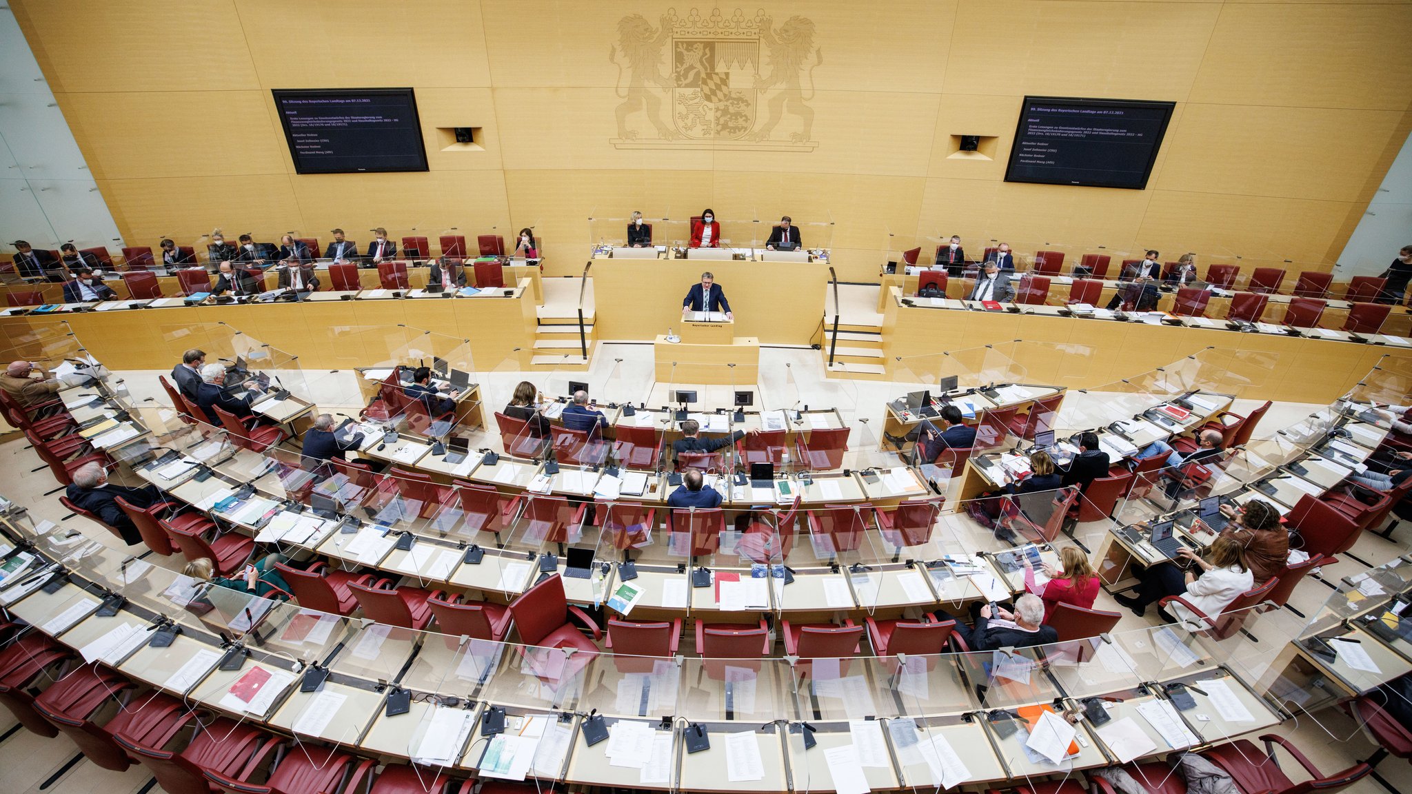 Plenarsitzung im Bayerischen Landtag am 07.12.21.