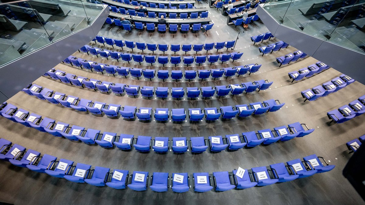 736 Sitze: Warum der Bundestag so groß ist wie nie