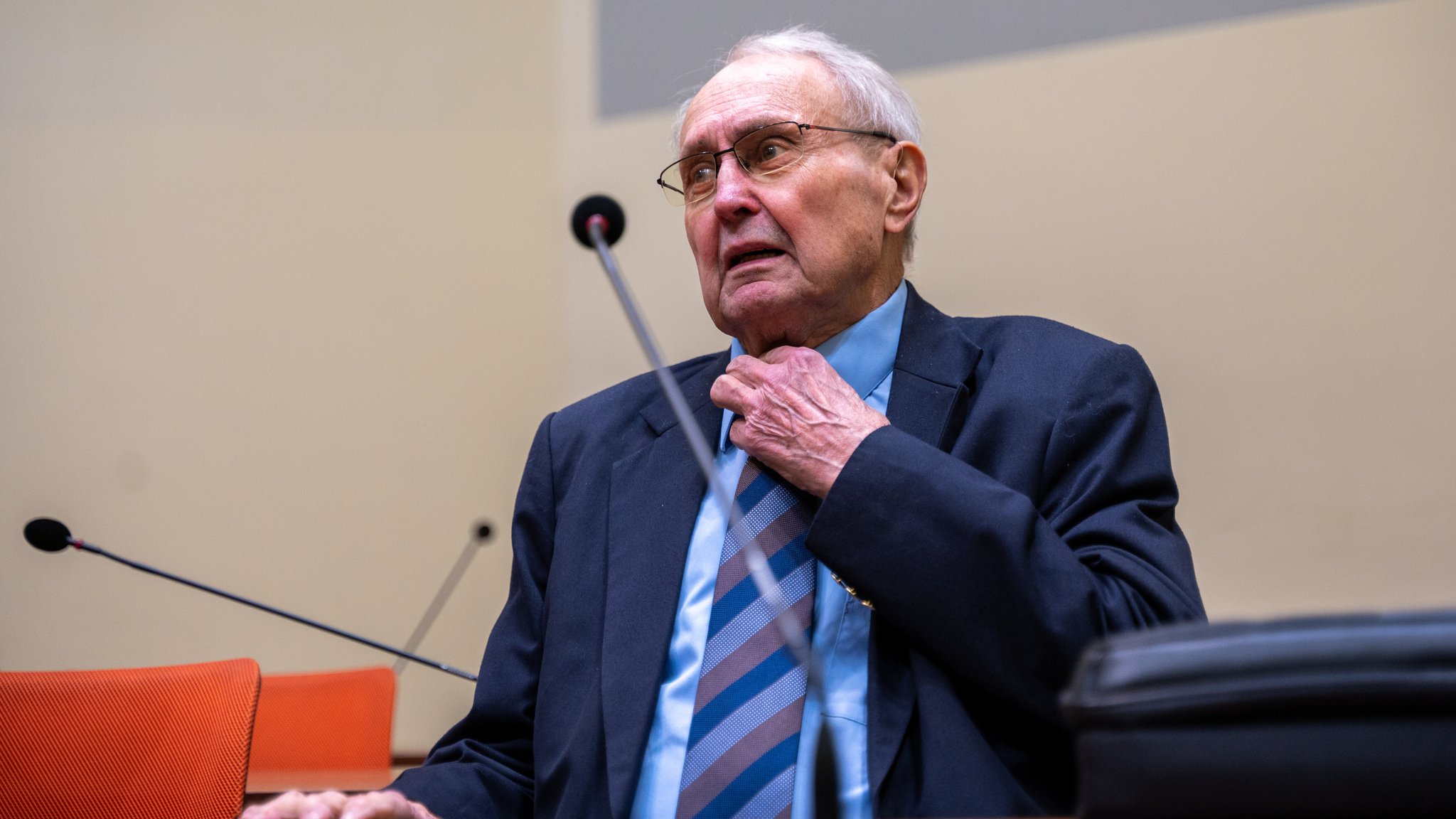 Der frühere CSU-Bundestagsabgeordnete Eduard Lintner wurde heute verurteilt | Bild: BR/pa Der frühere CSU-Bundestagsabgeordnete Eduard Lintner wurde heute verurteilt