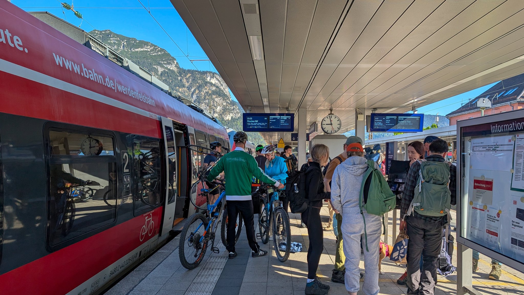 Fahrgäste in Garmisch-Patenkirchen