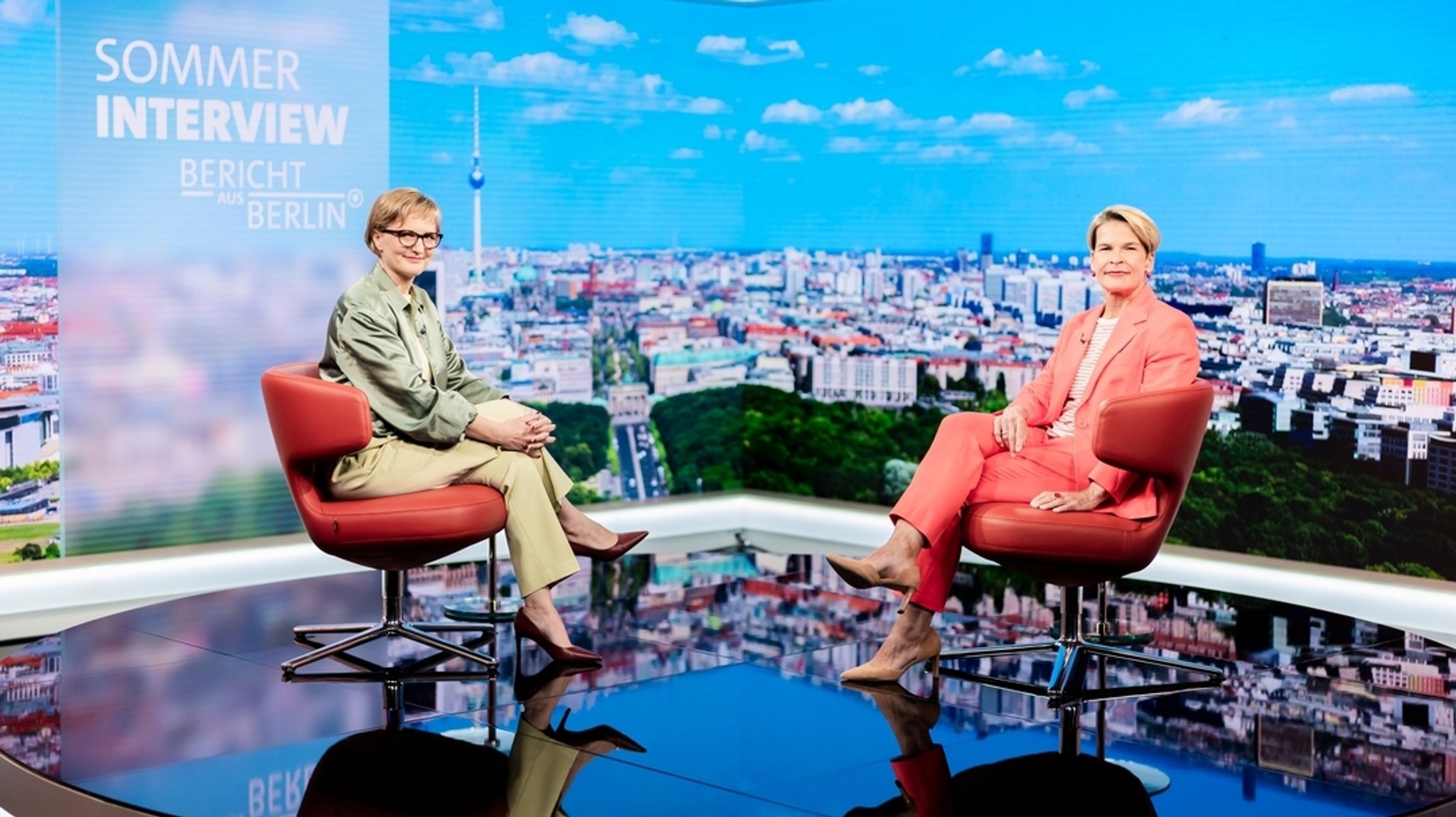 Im ARD-Sommerinterview stellte sich die Grünen-Vorsitzende Franziska Brantner den Fragen.