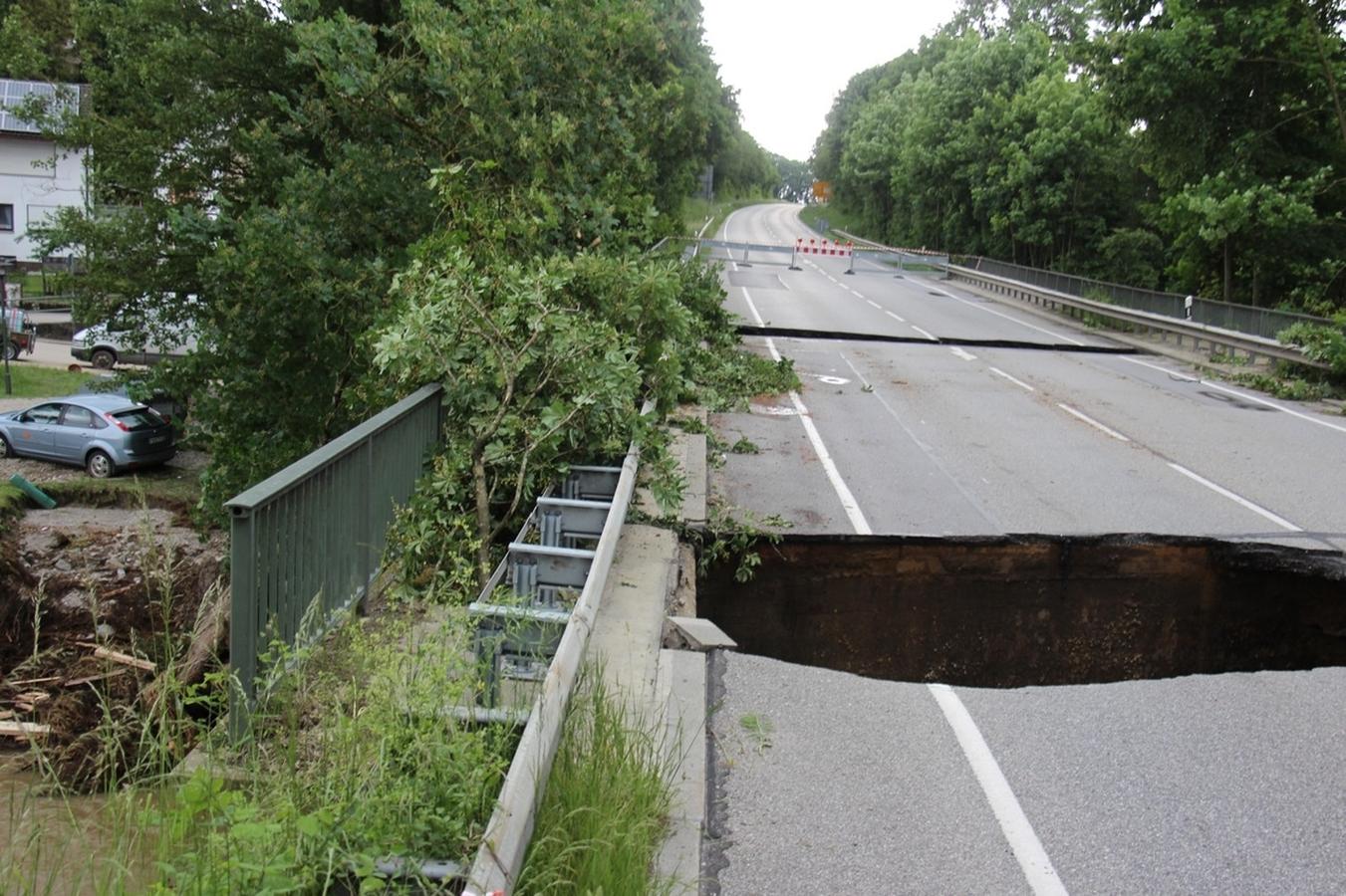 Expertenstreit Verzogert Ausbau Des Hochwasserschutzes Br24