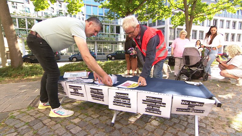 Protest gegen Kündigung bei H&M | Bild: BR Protest gegen Kündigung bei H&M