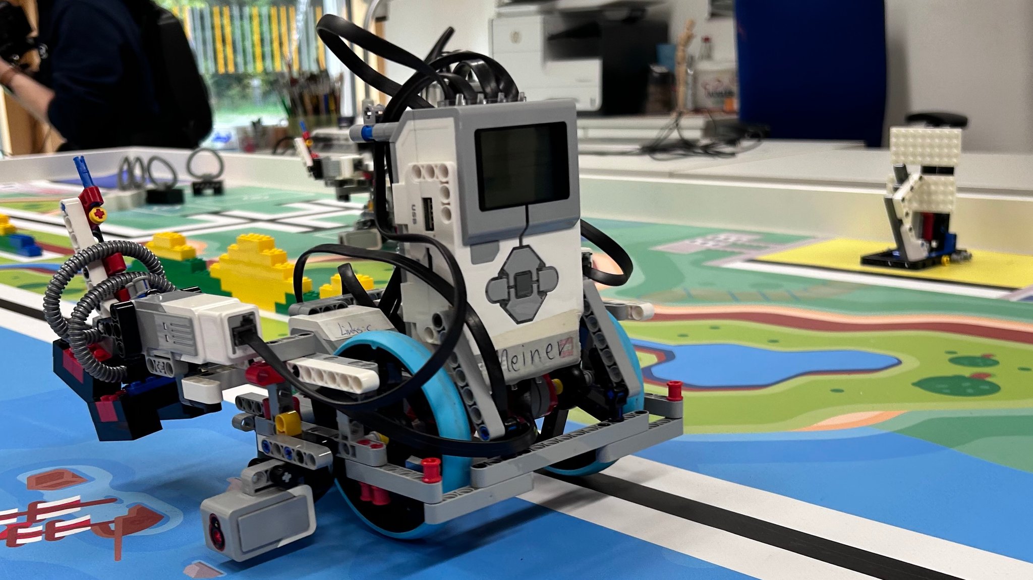 Ein programmierter Lego-Roboter