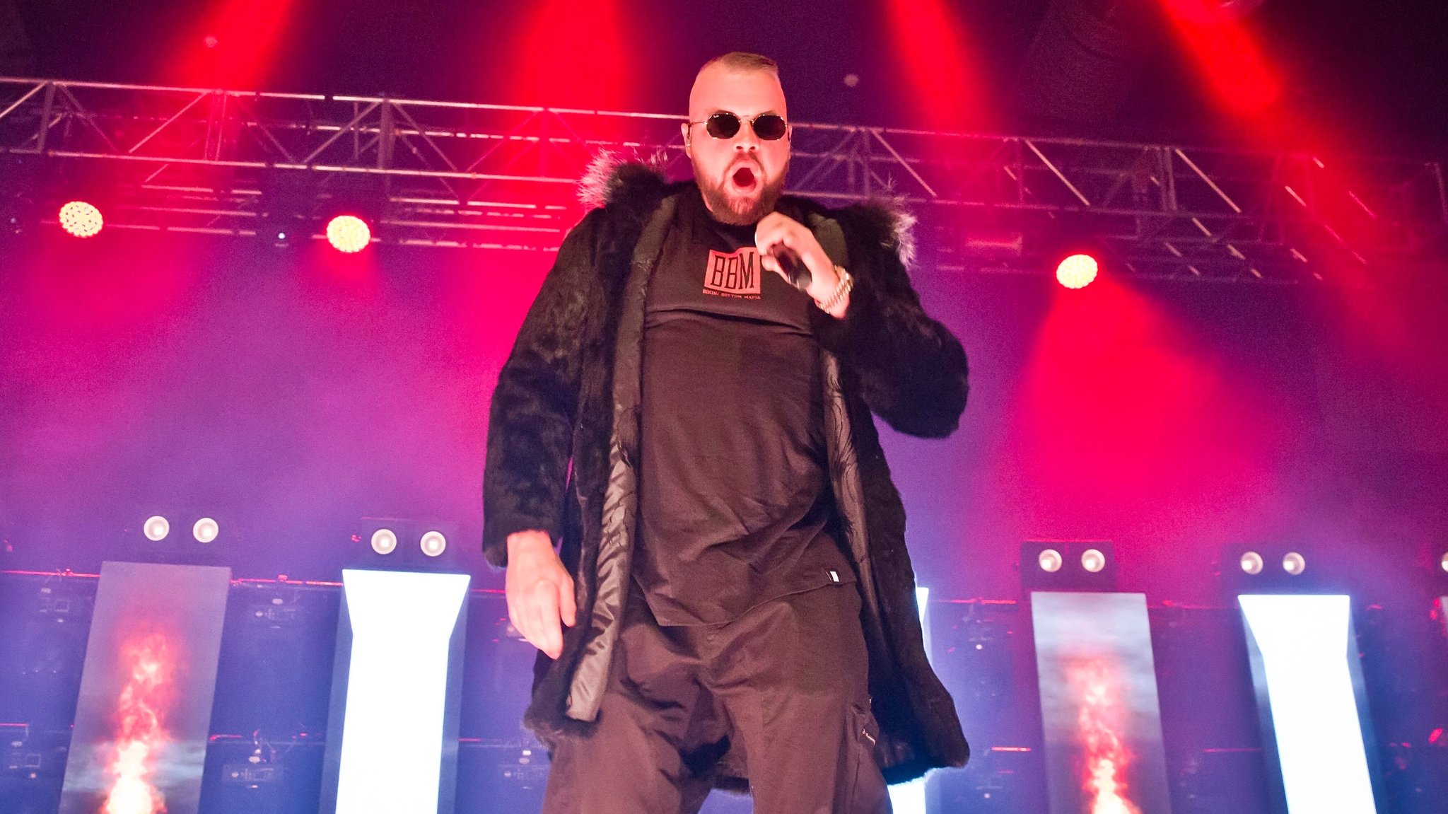 Rapper Kollegah bei einem Konzert im Huxleys in Berlin.