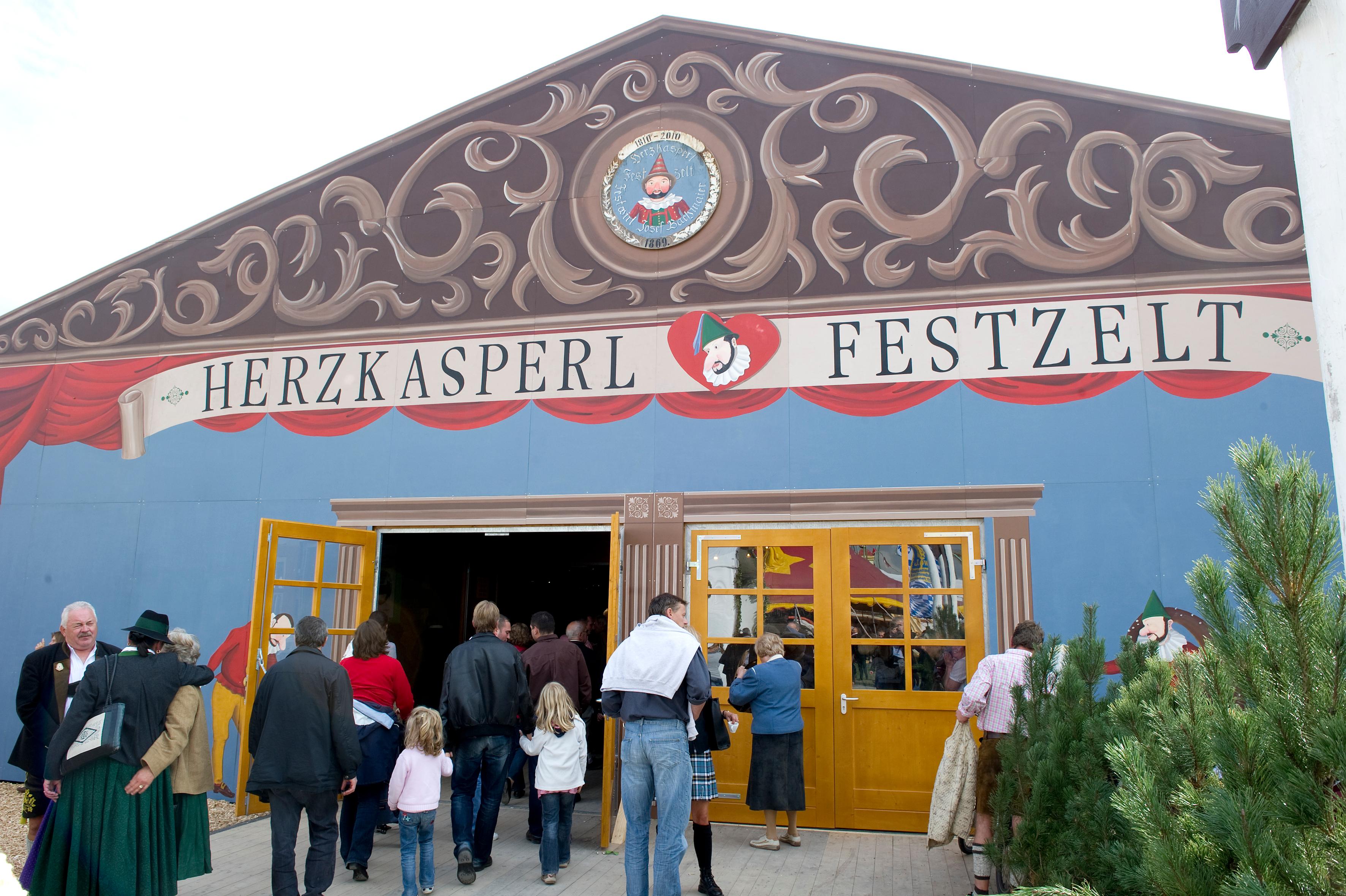 Oide Wiesn Aus für das Herzkasperlzelt? BR24