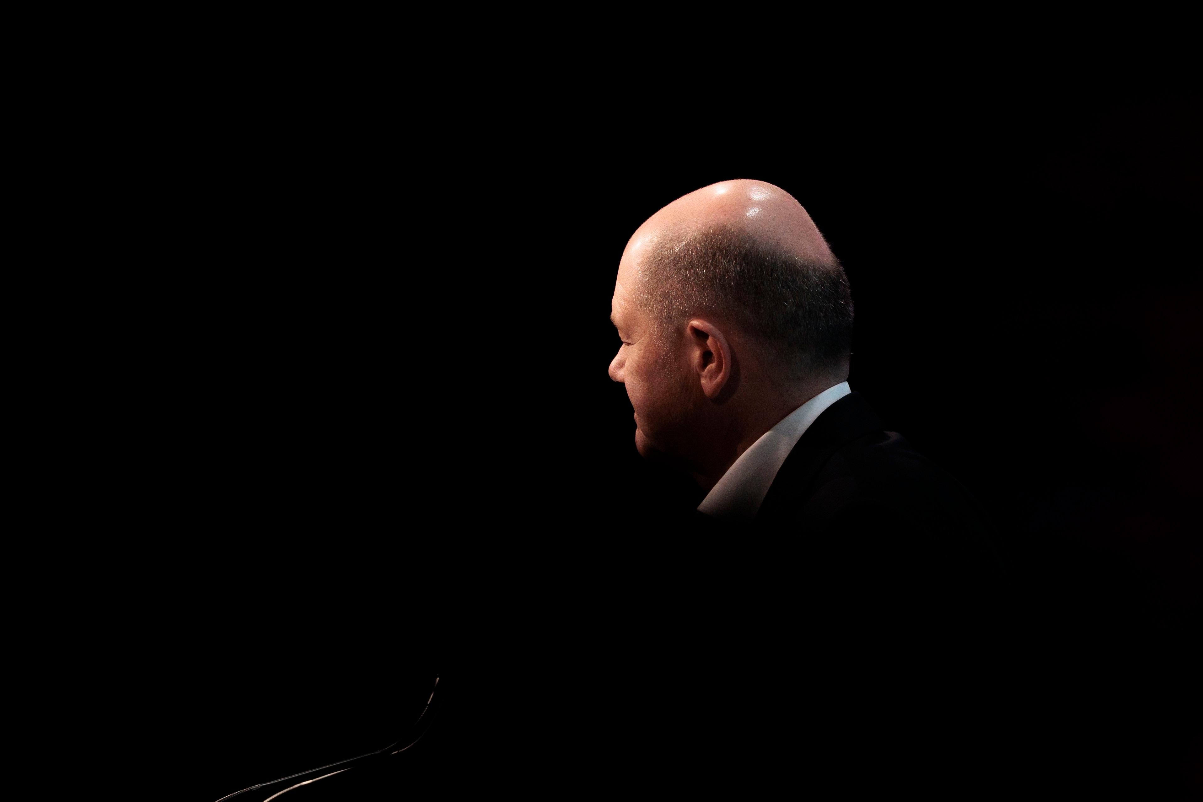 dpatopbilder - 07.11.2024, Berlin: Bundeskanzler Olaf Scholz (SPD) spricht vor Teilnehmern des Forums der Deutschen Telekom AG nach dem Bruch der Ampel-Koalition. Foto: Carsten Koall/dpa +++ dpa-Bildfunk +++