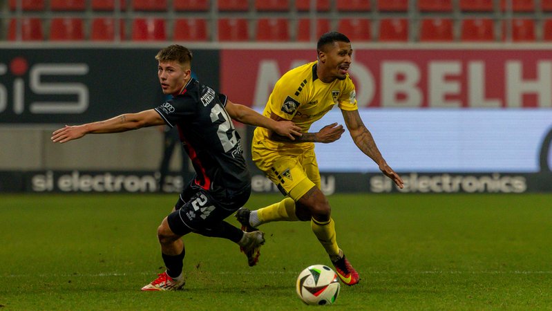 FC Ingolstadt - Alemannia Aachen | Bild: picture-alliance/dpa FC Ingolstadt - Alemannia Aachen