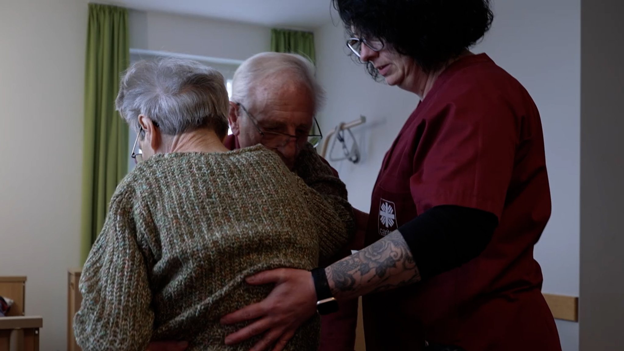 Im Pflegeübungszentrum in Mellrichstadt bekommen pflegende Angehörige Tipps, wie man richtig pflegt.