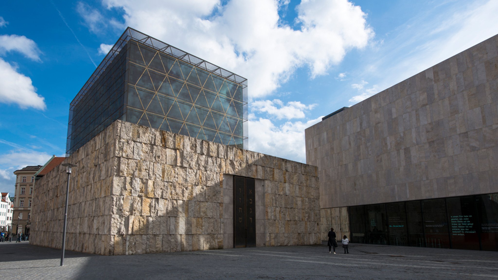 Die Ohel-Jakob-Synagoge und das Jüdischen Zentrum in der Münchner Innenstadt