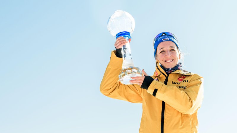 Franziska Preuß mit der großen Kristallkugel | Bild: picture alliance / BILDBYRÅN | MATHIAS BERGELD Franziska Preuß mit der großen Kristallkugel