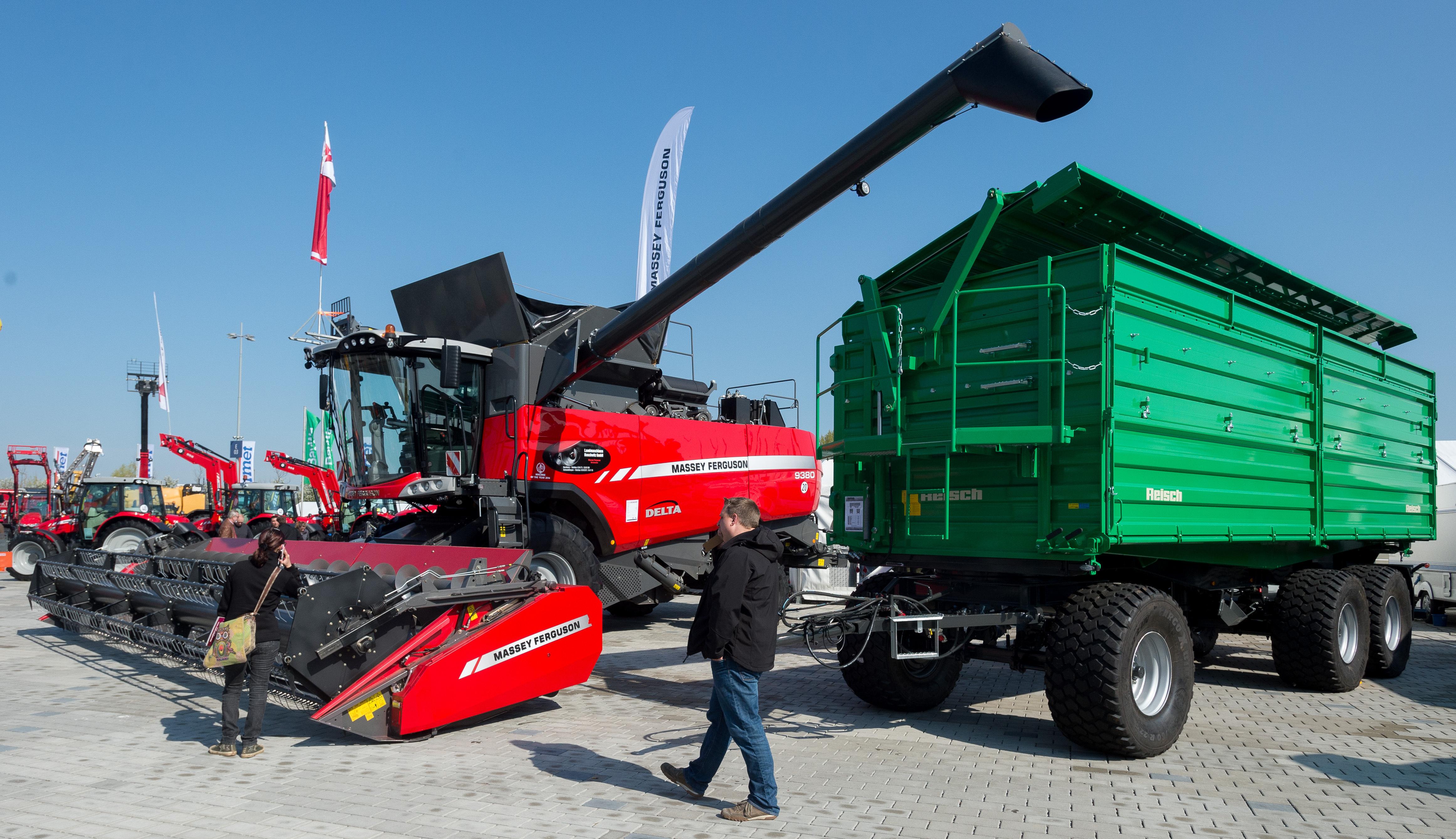 Ein Anhänger der Reisch GmbH auf einer Landmaschinenausstellung (Archivbild)