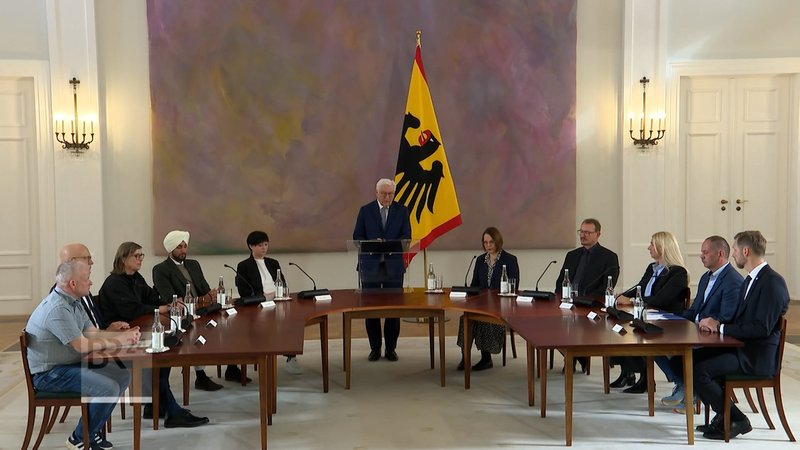 Fünf Jahre nach dem Ausbruch der Corona-Pandemie fordert Bundespräsident Steinmeier eine gründliche Aufarbeitung. | Bild: Bayerischer Rundfunk 2025 Fünf Jahre nach dem Ausbruch der Corona-Pandemie fordert Bundespräsident Steinmeier eine gründliche Aufarbeitung.