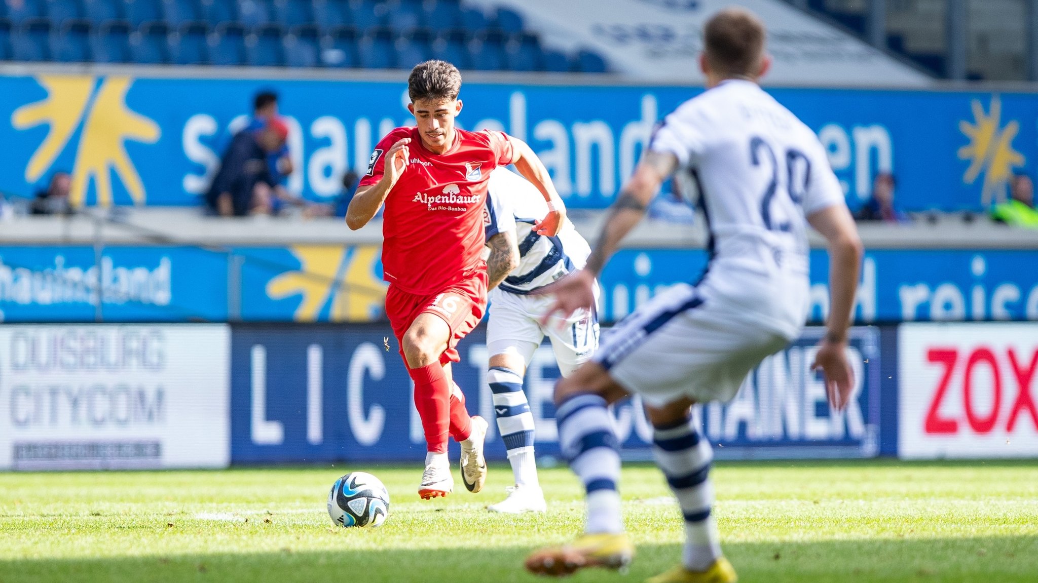 Spielszene MSV Duisburg - SpVgg Unterhaching