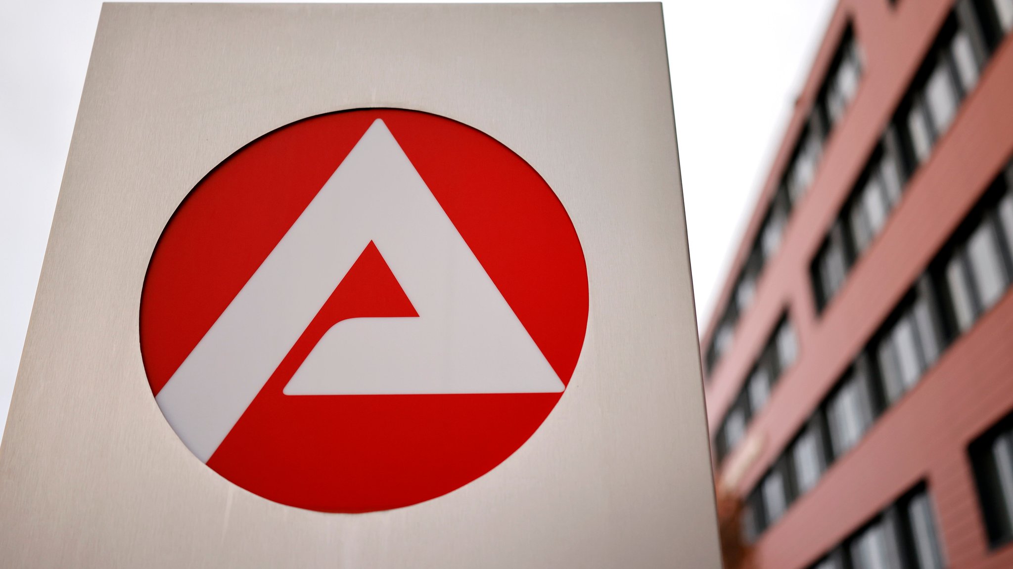 Schild der Arbeitsagentur