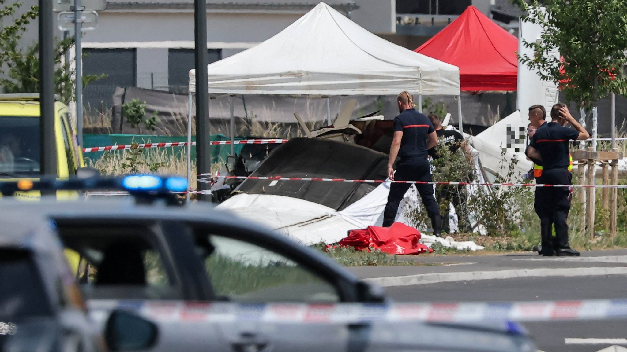Elf Tote bei Flugzeugabsturz im Osten Frankreichs