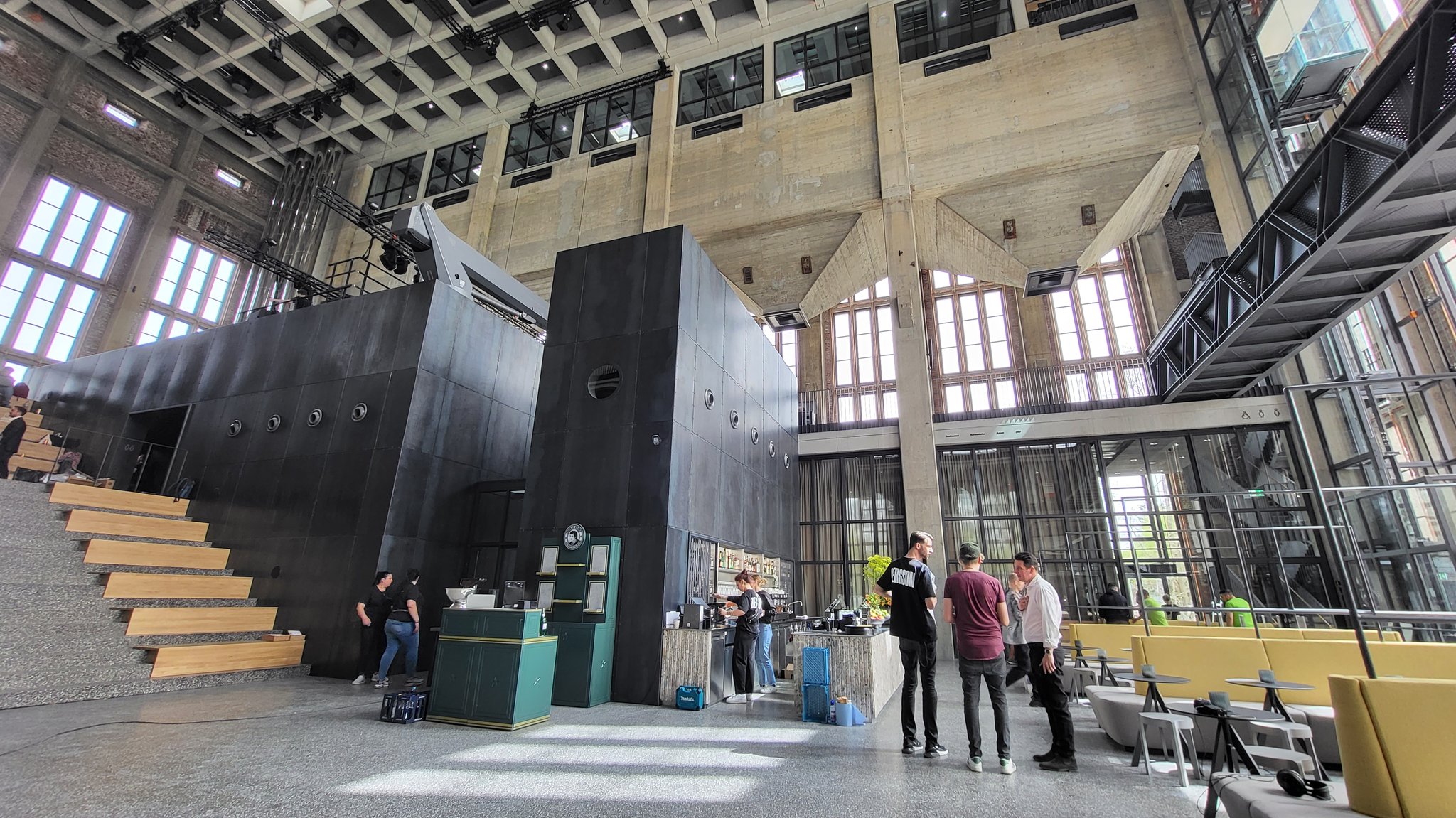 Blick ins alte Kraftwerk: Das Bergson in München-Aubing.