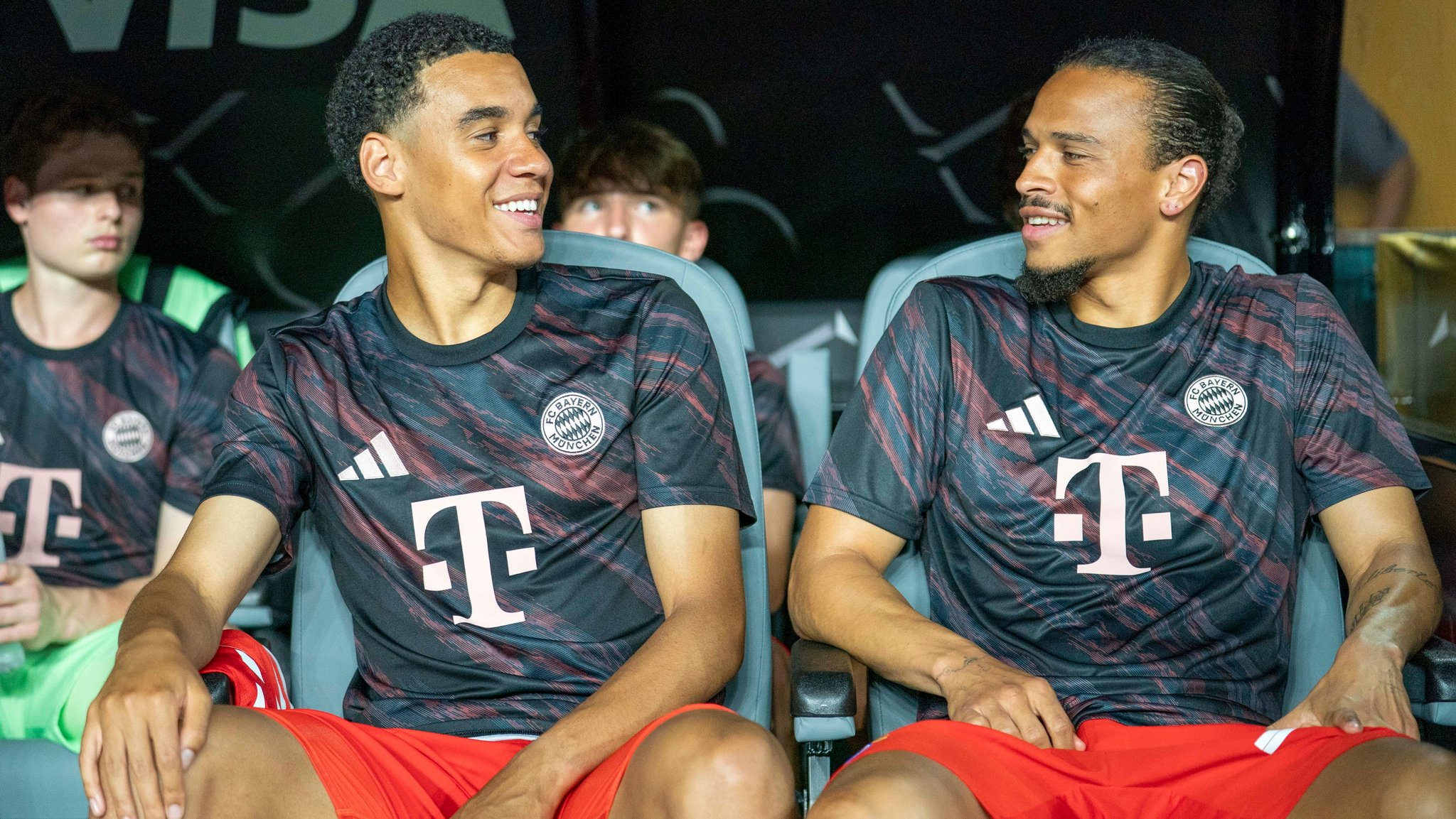 Jamal Musiala und Leroy Sane 