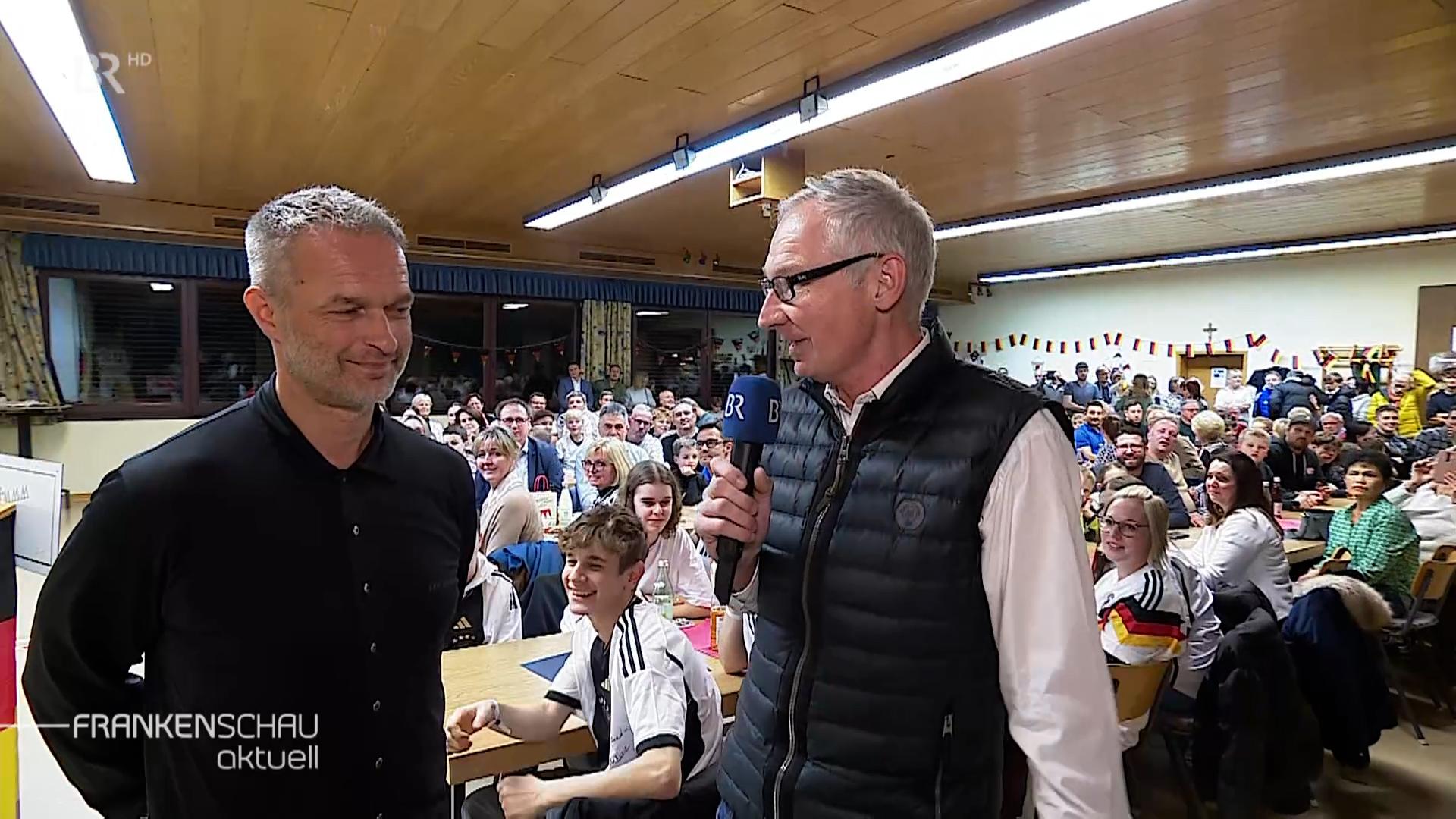 Norbert Steiche interviewt Christian Wück.