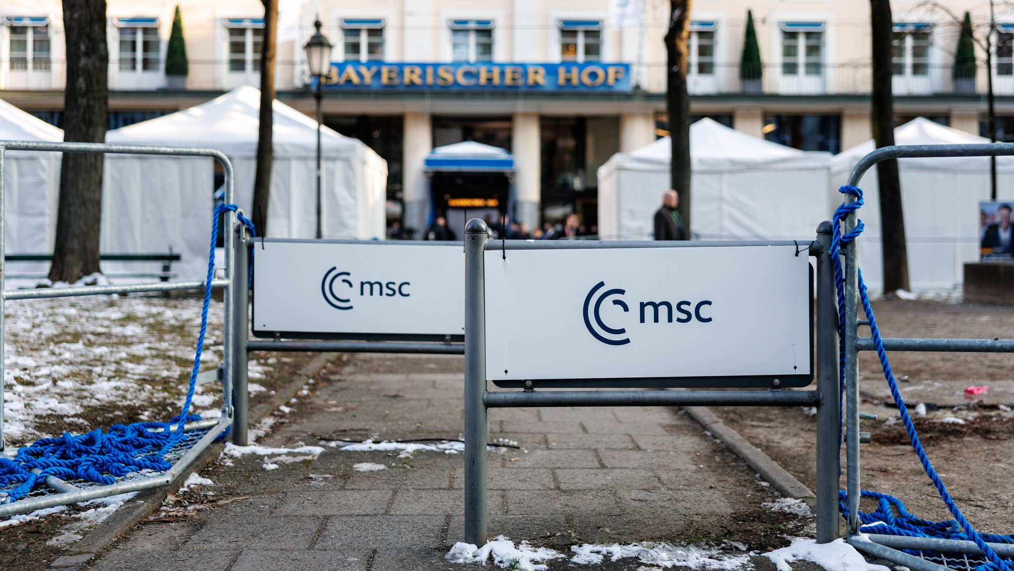 Zwei Jahre war die AfD von der Münchner Sicherheitskonferenz ausgeschlossen. Nächstes Jahr ist die Partei wieder mit dabei.