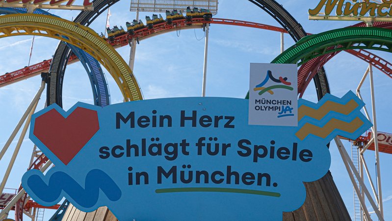 Bewerbung für Olympia auf dem Oktoberfest | Bild: picture-alliance/dpa Bewerbung für Olympia auf dem Oktoberfest