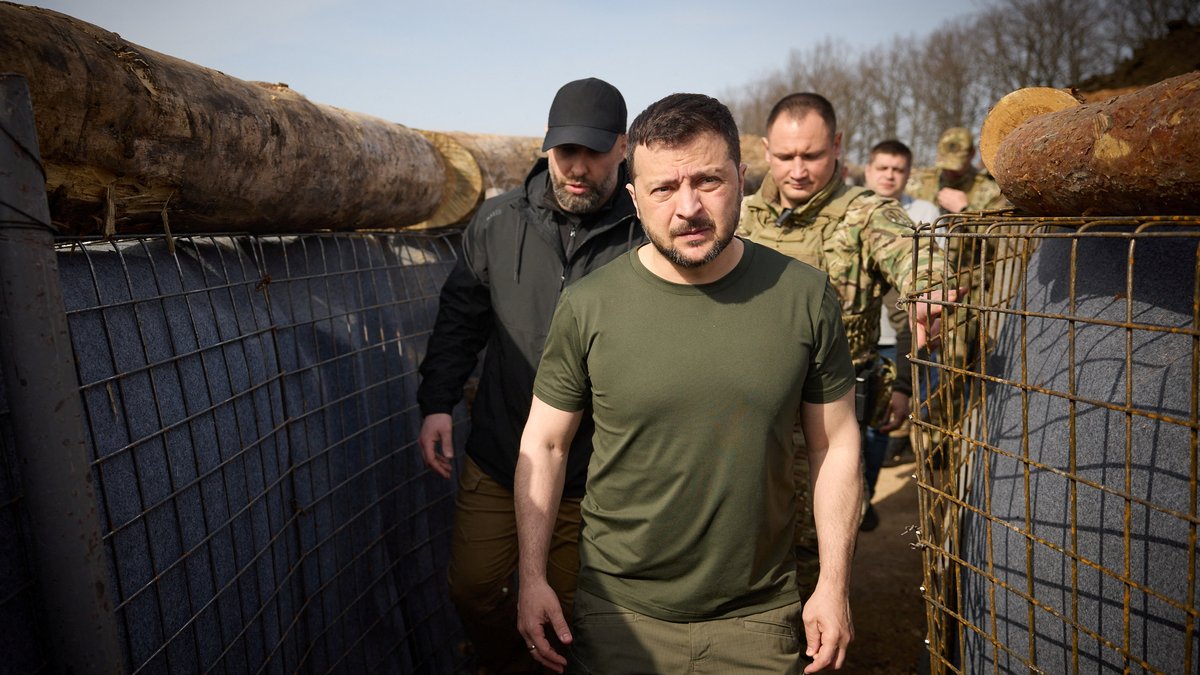 Ukraine befürchtet russischen Großangriff auf Charkiw 
