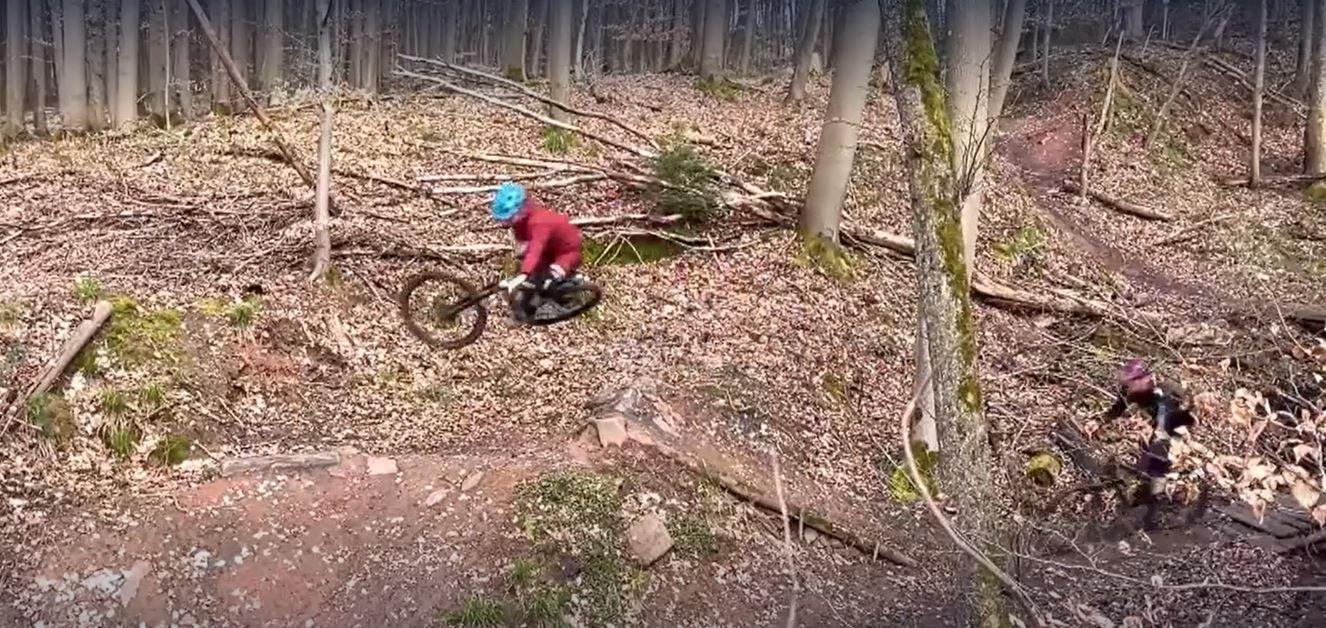 Mountainbiker im Spessart.