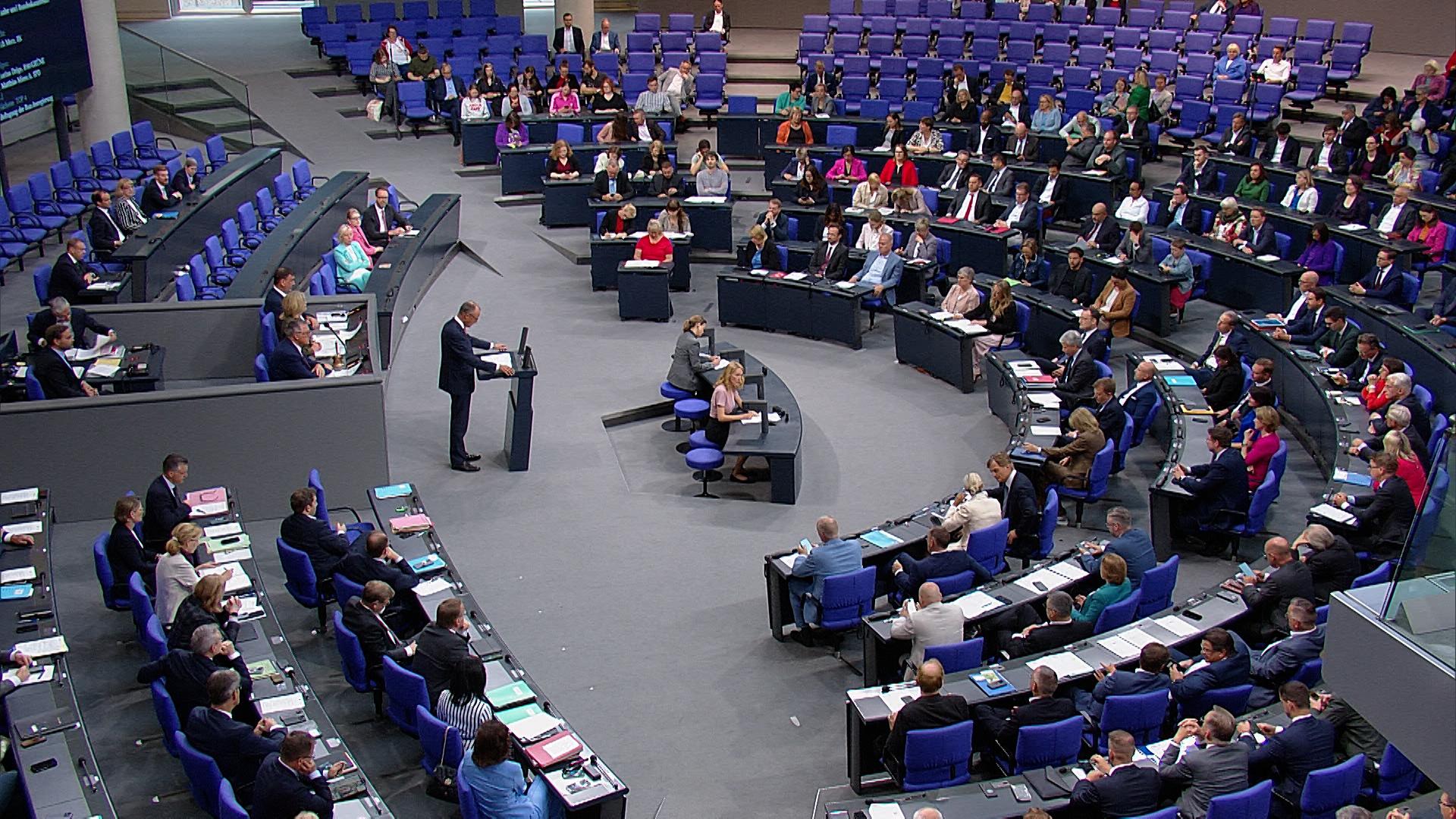 Im Video: Generaldebatte im Bundestag – Merz gegen Weidel