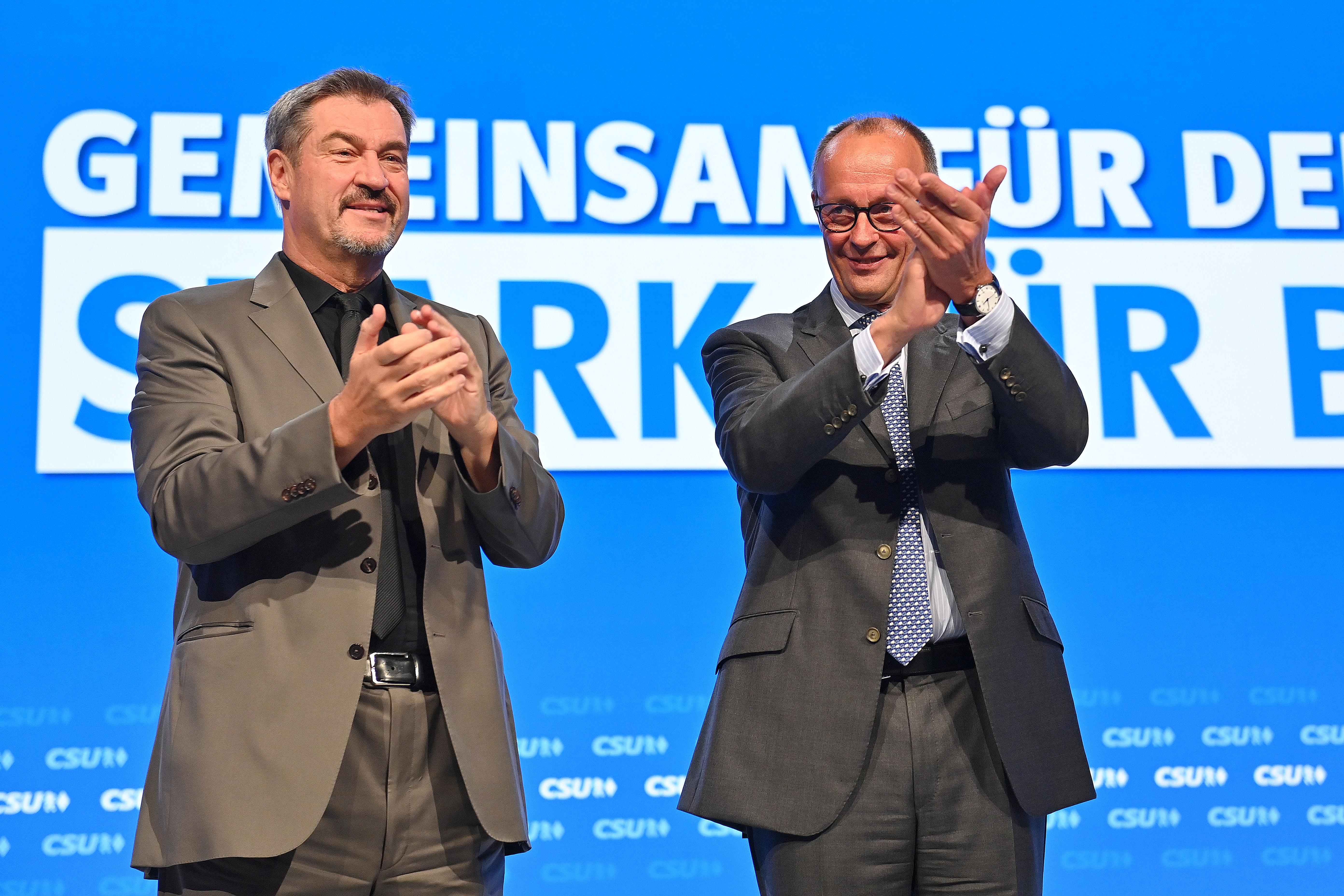 Markus Söder und Friedrich Merz in Augsburg