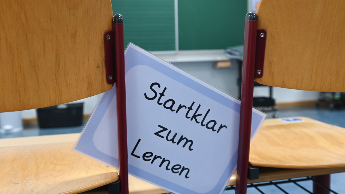 Neues Schuljahr: "Im Fließbandverfahren Lehrkräfte eingestellt"