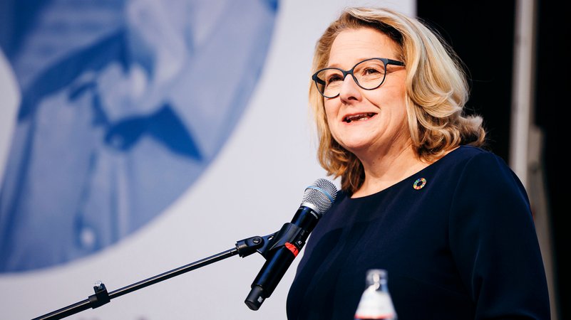 Bundesentwicklungsministerin Svenja Schulze (SPD). | Bild: picture alliance / BMZ/photothek.de | Felix Zahn Bundesentwicklungsministerin Svenja Schulze (SPD).