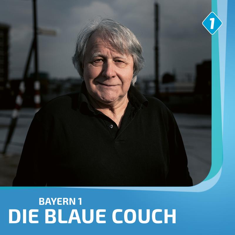 Wer hat die blaue Couch moderiert?