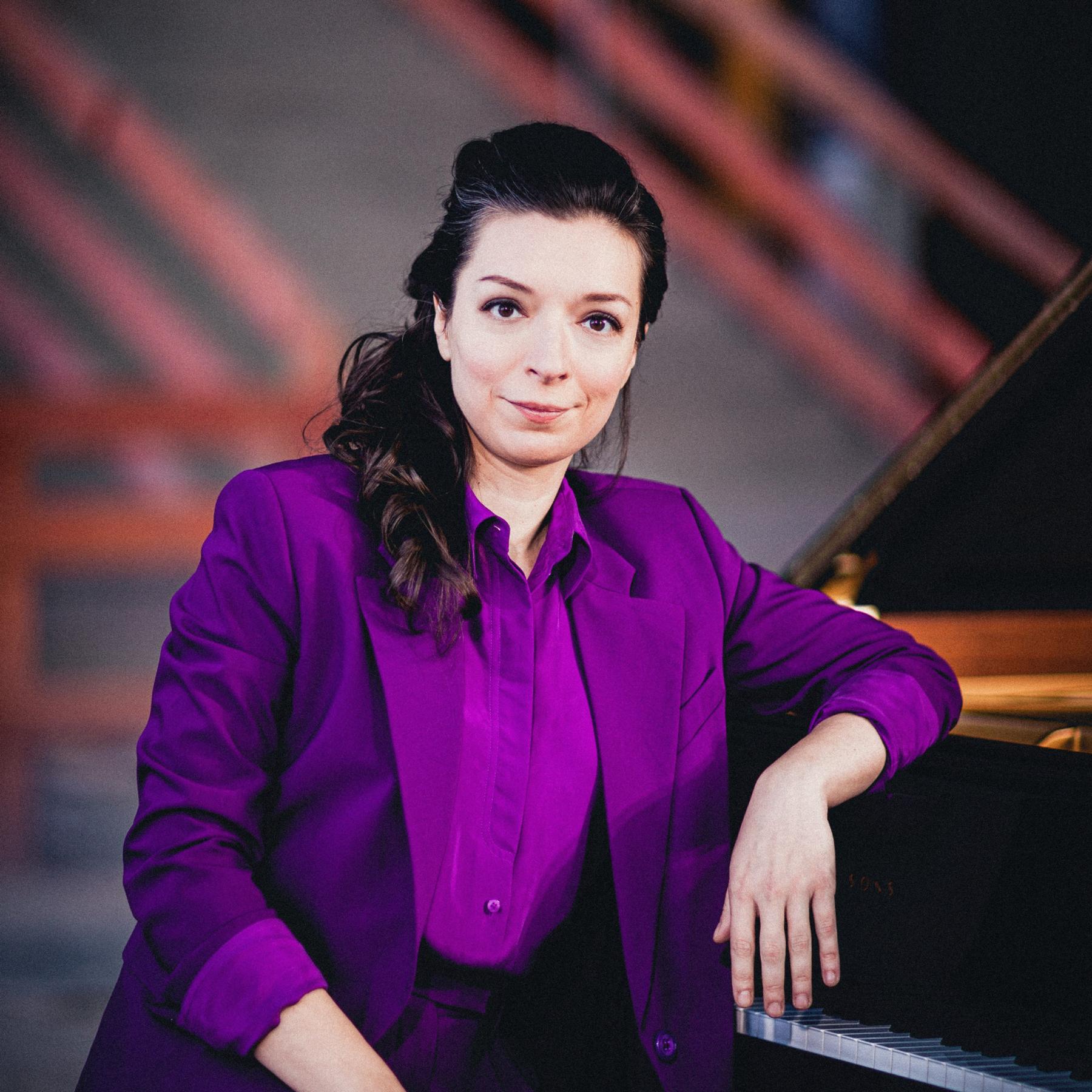 Porträt Yulianna Avdeeva episode artwork