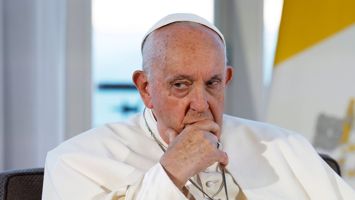 Papst Franziskus kritisiert erneut Synodalen Weg