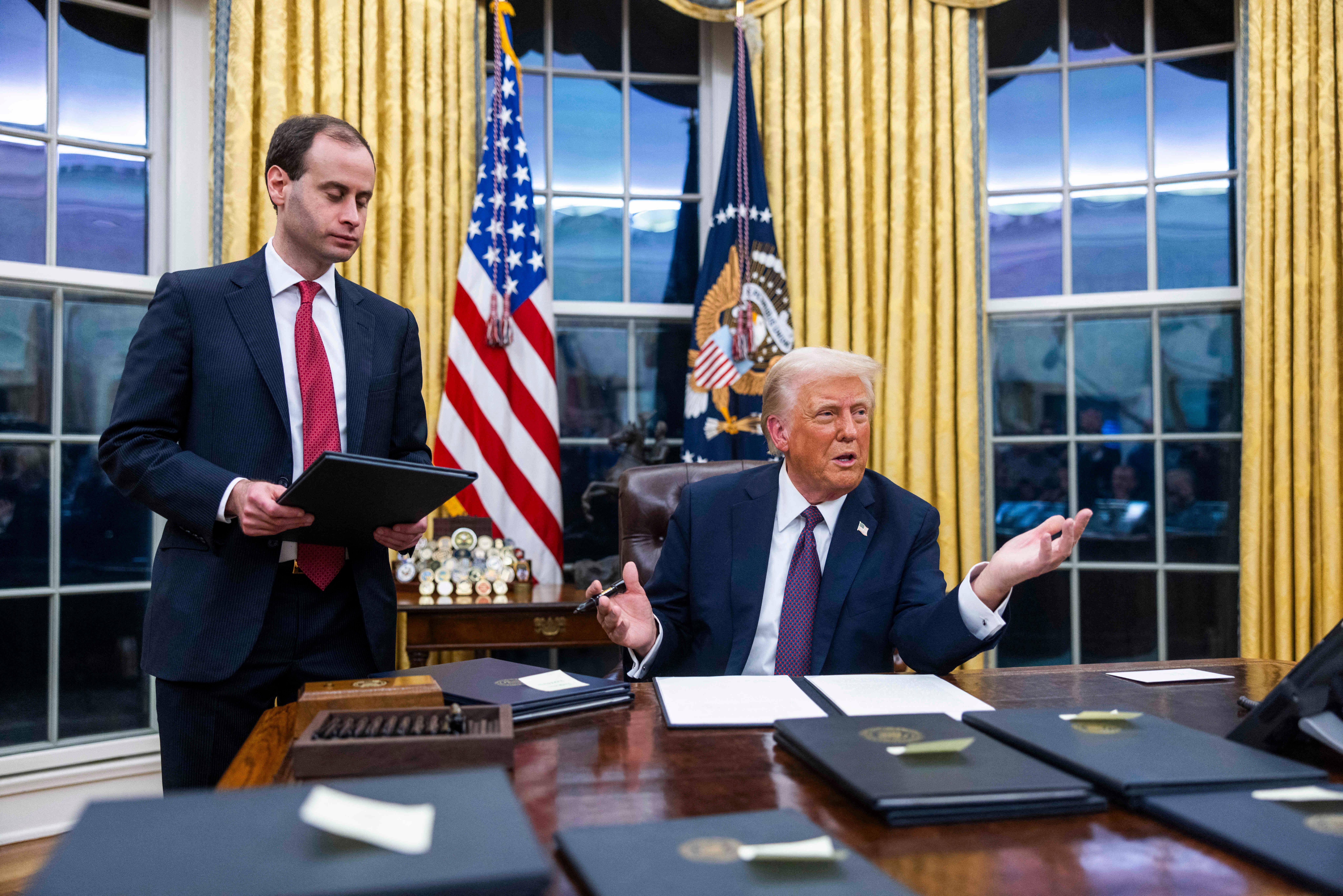 Trump unterschreibt nach seiner Amtseinführung zahlreiche Dekrete