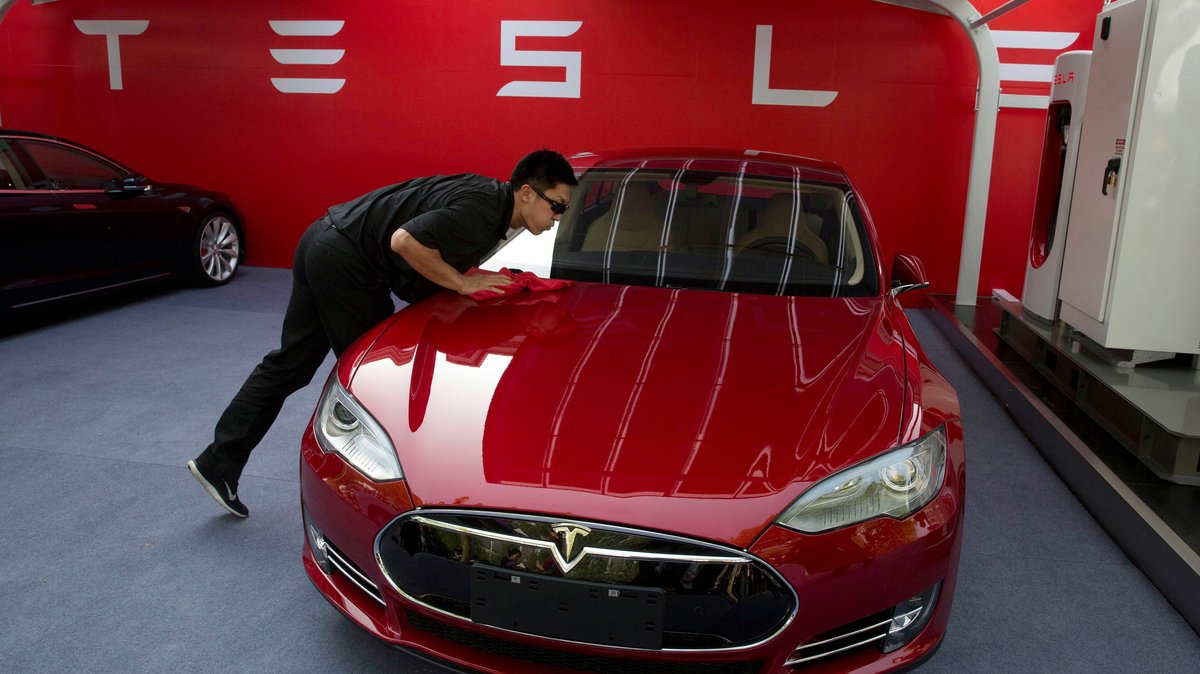 Datenleck bei Tesla: Jahrelang "aus Spaß" Fahrer ausspioniert