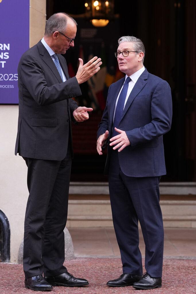 (Archivbild) Friedrich Merz und der britische Premierminister Keir Starmer