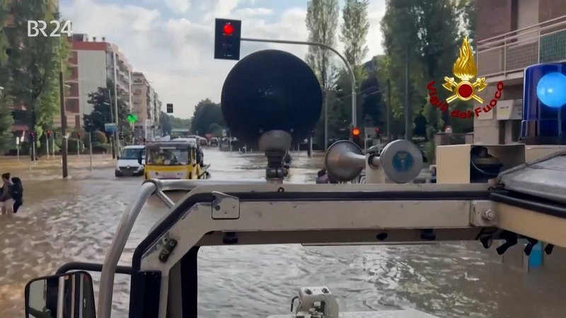 In den vergangenen Tagen sind heftige Unwetter über den Norden Italiens gezogen. Eine Deutsche wurde von den Fluten mitgerissen und starb. | Bild: Bayerischer Rundfunk 2025 In den vergangenen Tagen sind heftige Unwetter über den Norden Italiens gezogen. Eine Deutsche wurde von den Fluten mitgerissen und starb.