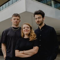 Wie feiert der KI-Podcast Weihnachten? | Bild: BR/ARD