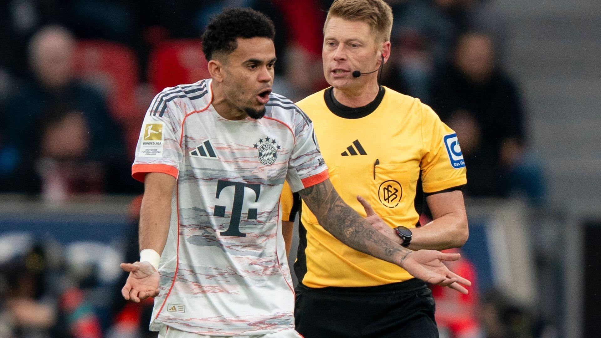 Luis Diaz (links) und Christian Dingert (rechts)