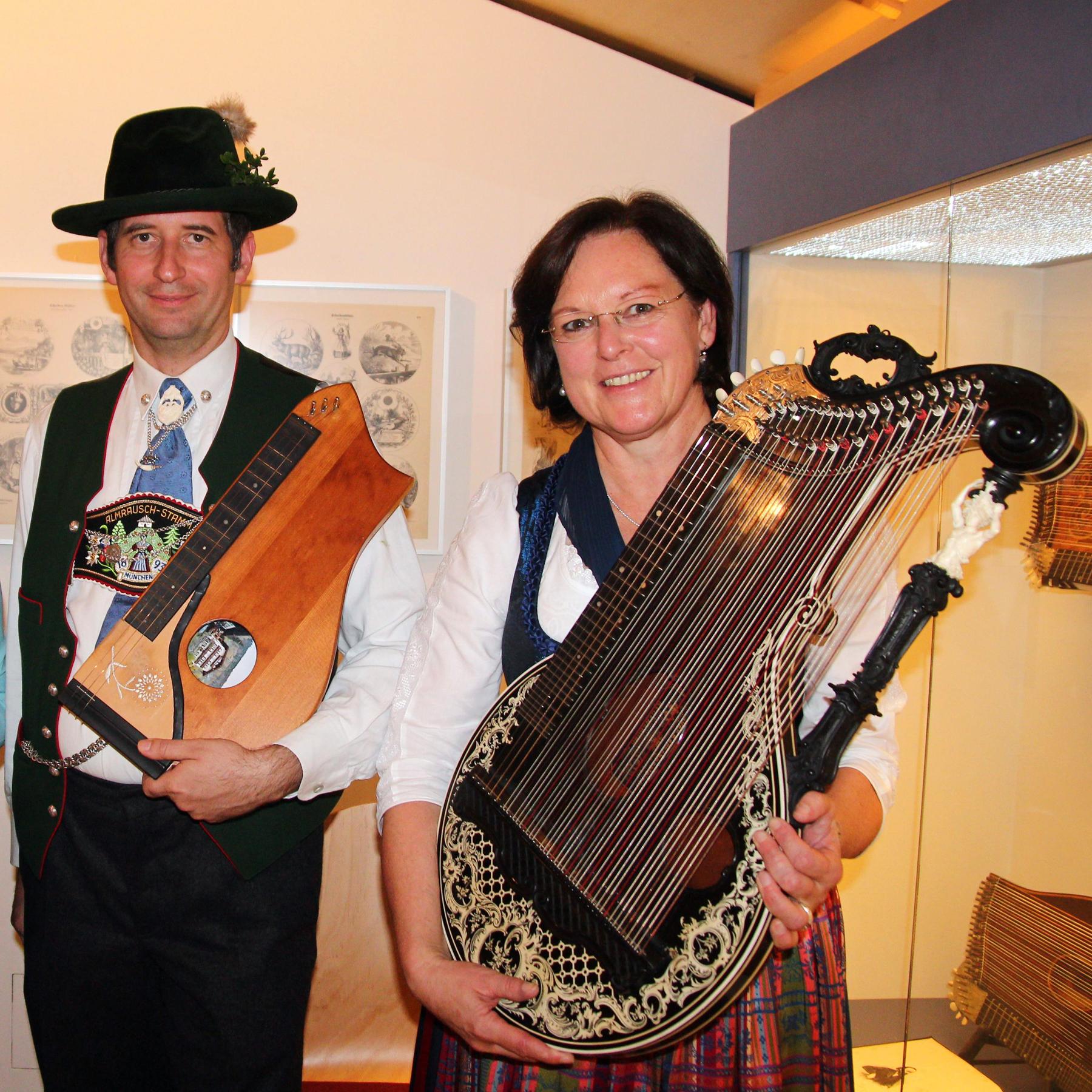 Bayern zithert - Ein volkstümliches Instrument zwischen Tradition und Avantgarde episode artwork