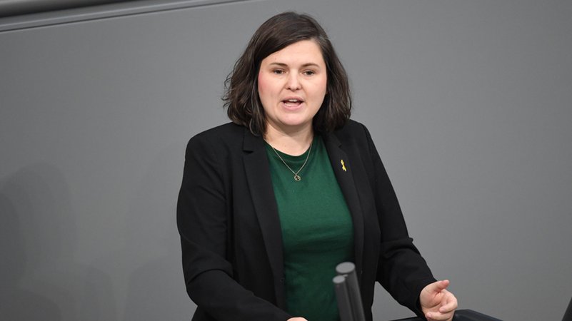 Verteidigungspolitische Sprecherin der Grünen, Sara Nanni