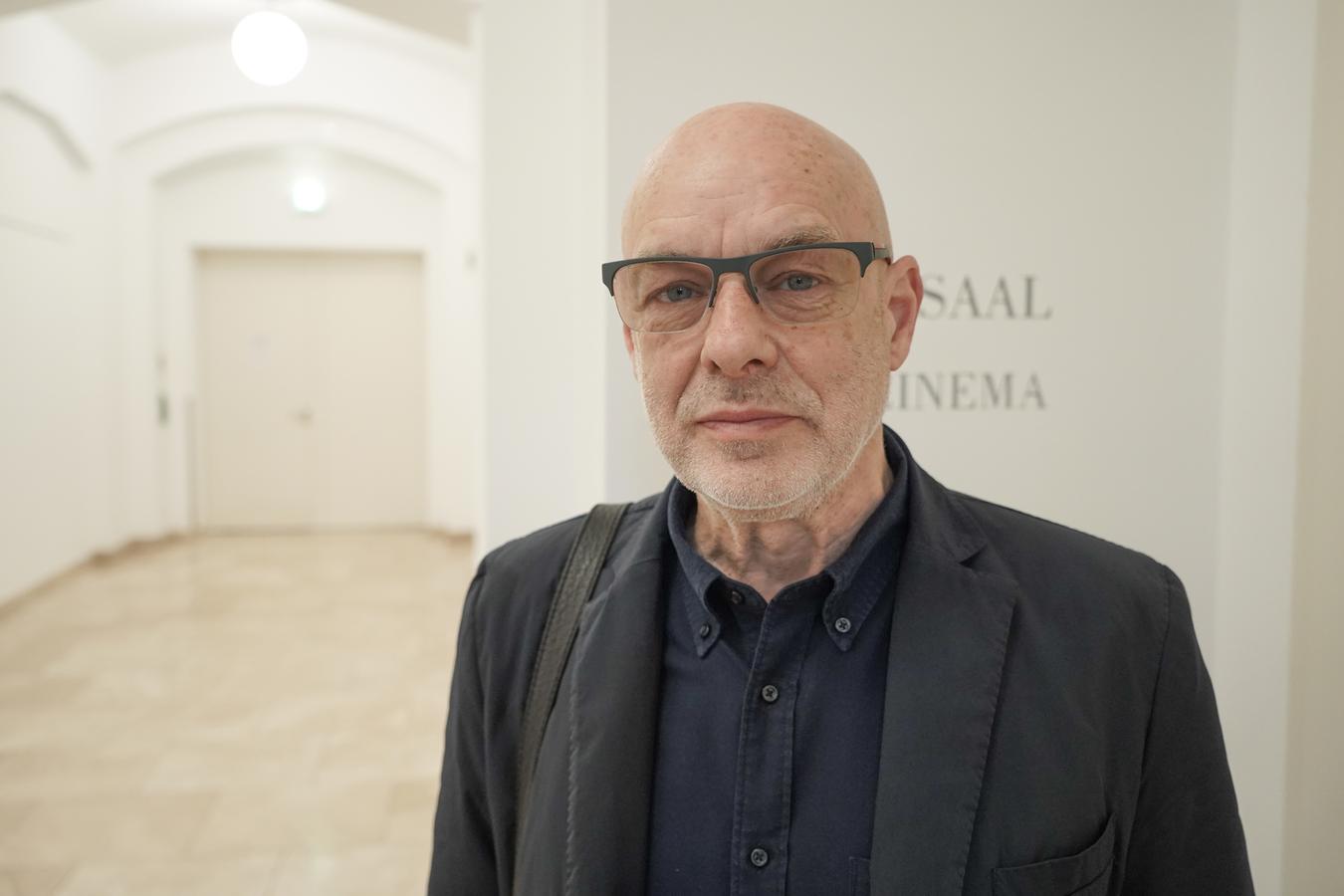 Brian eno. Брайан ино. Брайан ино британский композитор. Брайан ино фото.