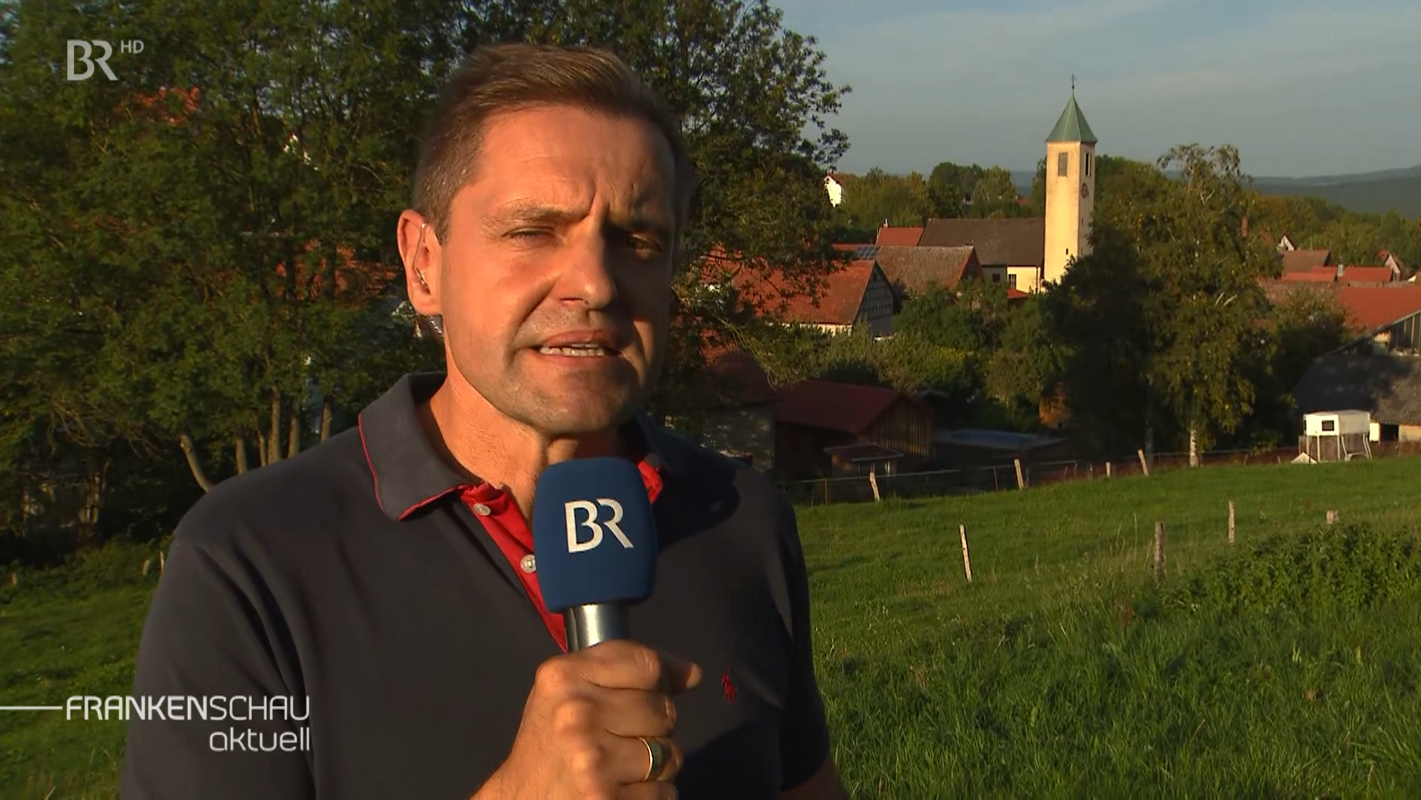 BR-Korrespondent Ralph Wege bei einer Live-Schalte 