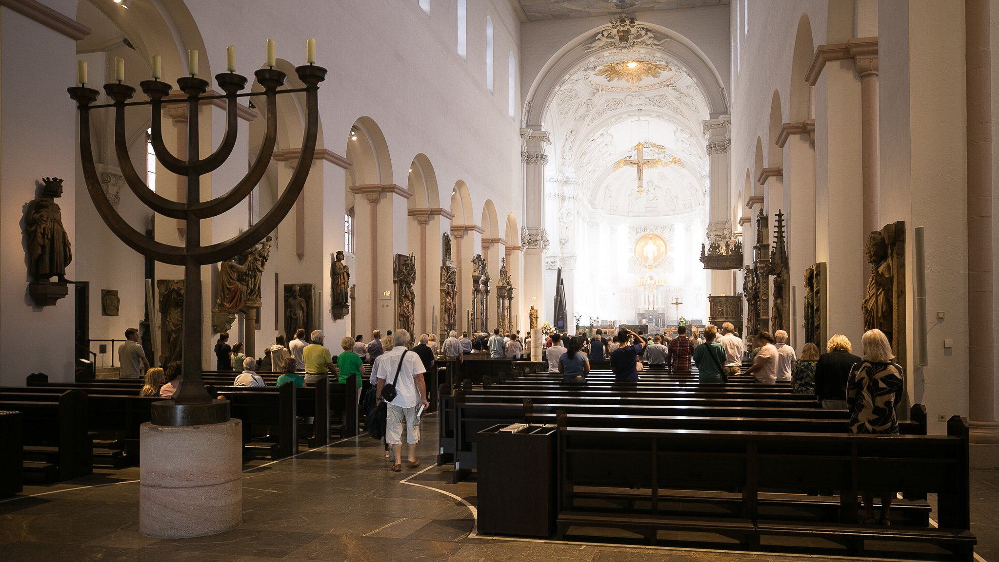 Gottesdienst im Würzburger Dom