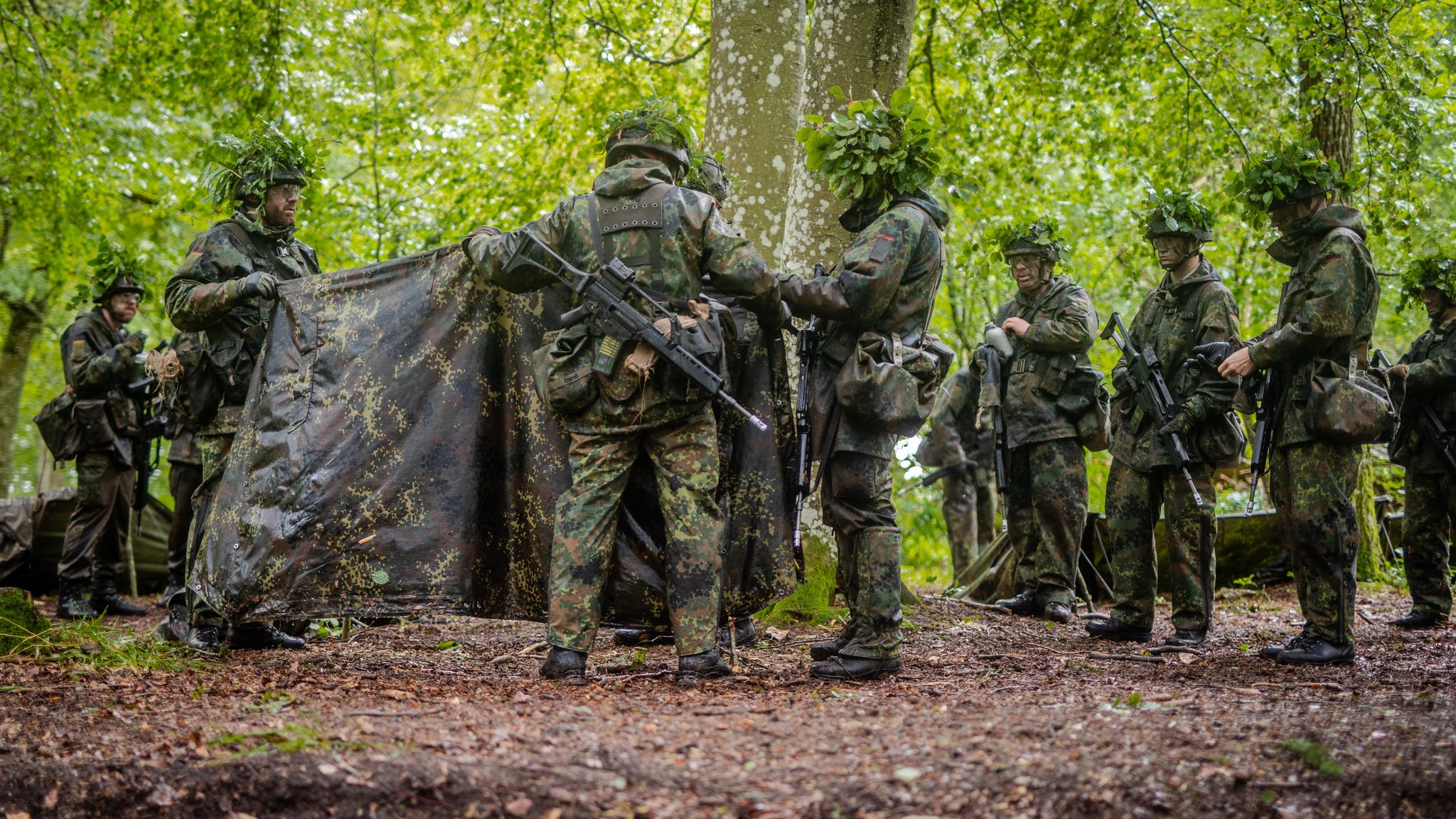 Ziel ist es, eine Reserve von qualifizierten Soldaten aufzubauen, die bei Katastrophen oder zum Heimatschutz eingesetzt werden können.