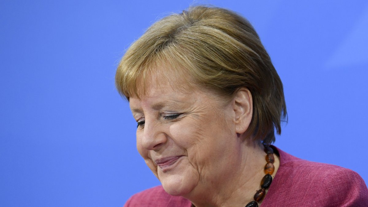 Die Krisenmanagerin: Bayerischer Verdienstorden für Merkel