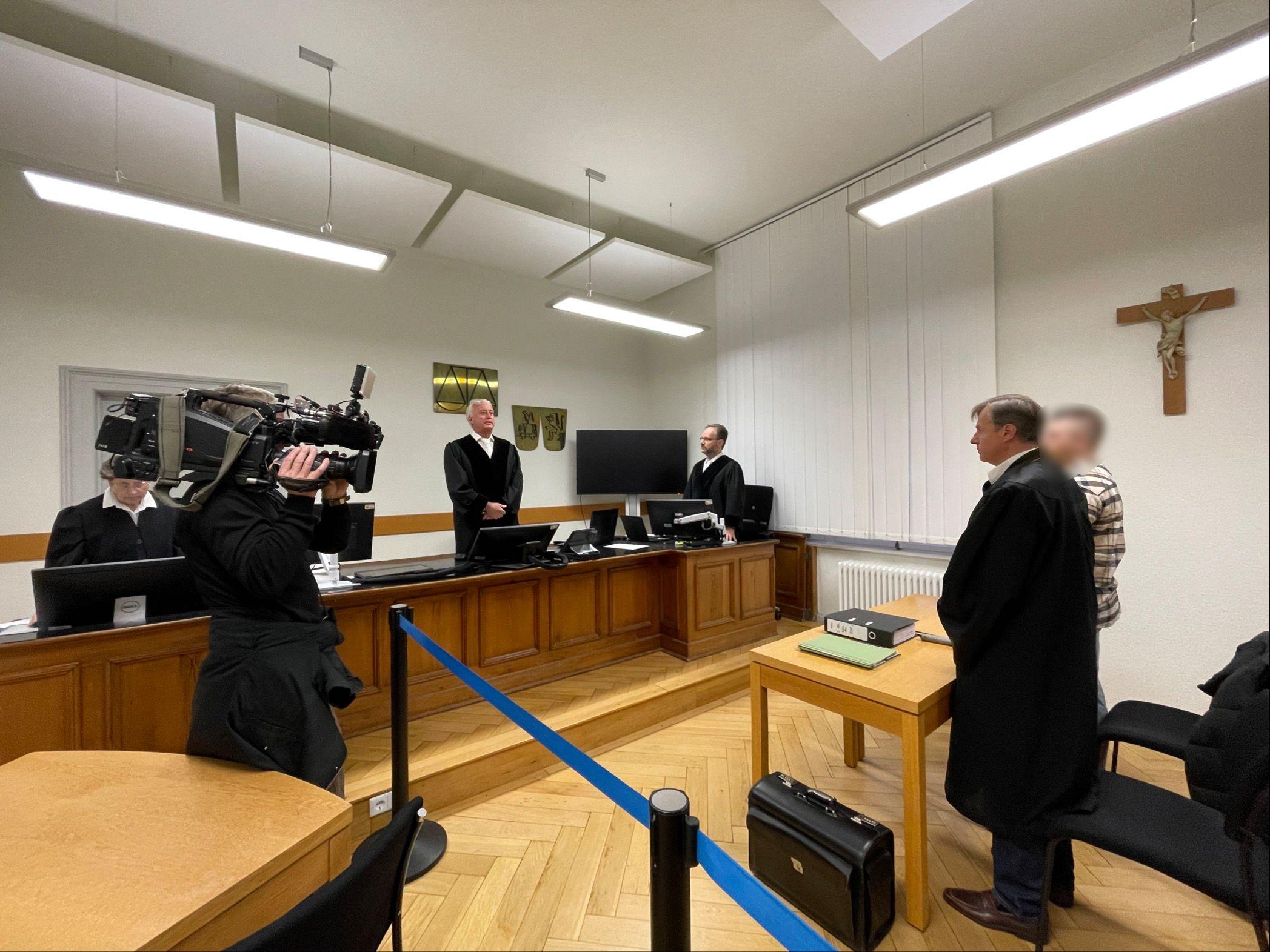 Prozess in Alzenau gegen einen Polizisten wegen Strafvereitelung im Amt