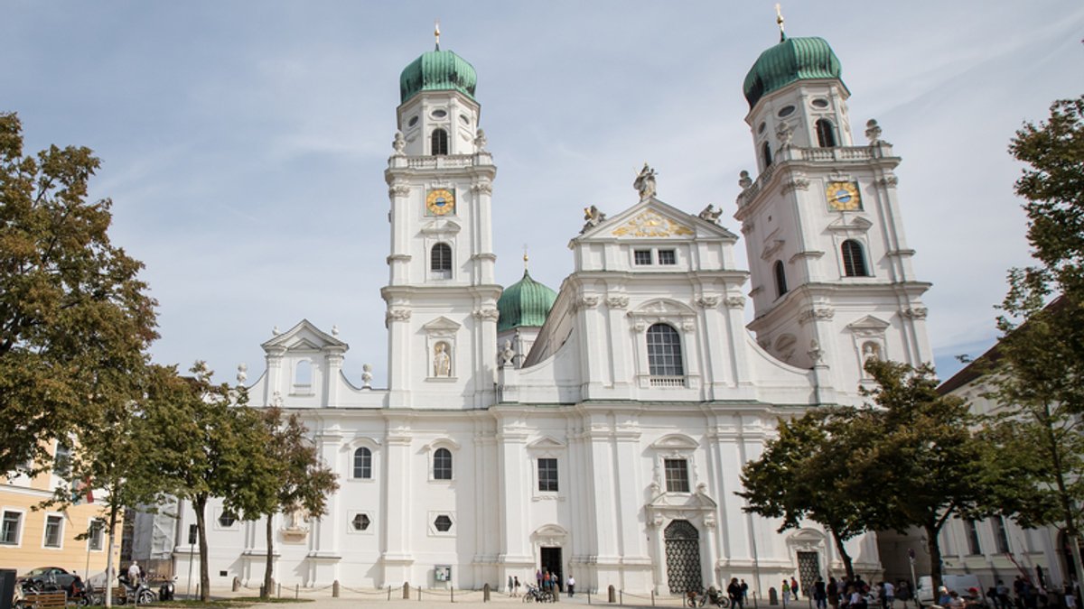 Bistum Passau: Werke von Missbrauchs-Täter werden nicht gespielt