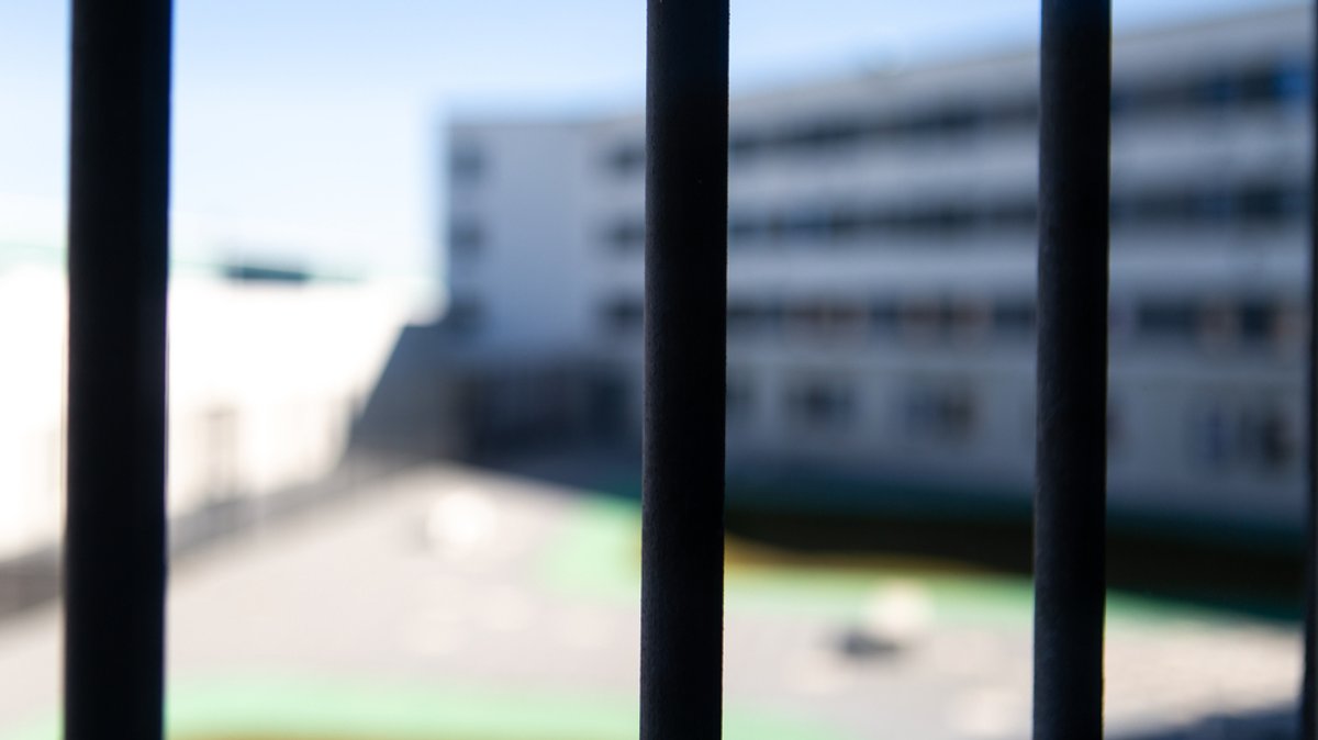 JVA Gablingen: Ohrfeige durch stellvertretende Leiterin?